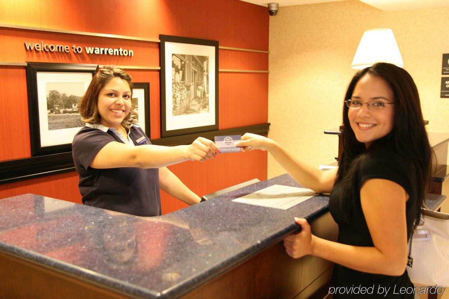 Hampton Inn Warrenton, Va Интерьер фото