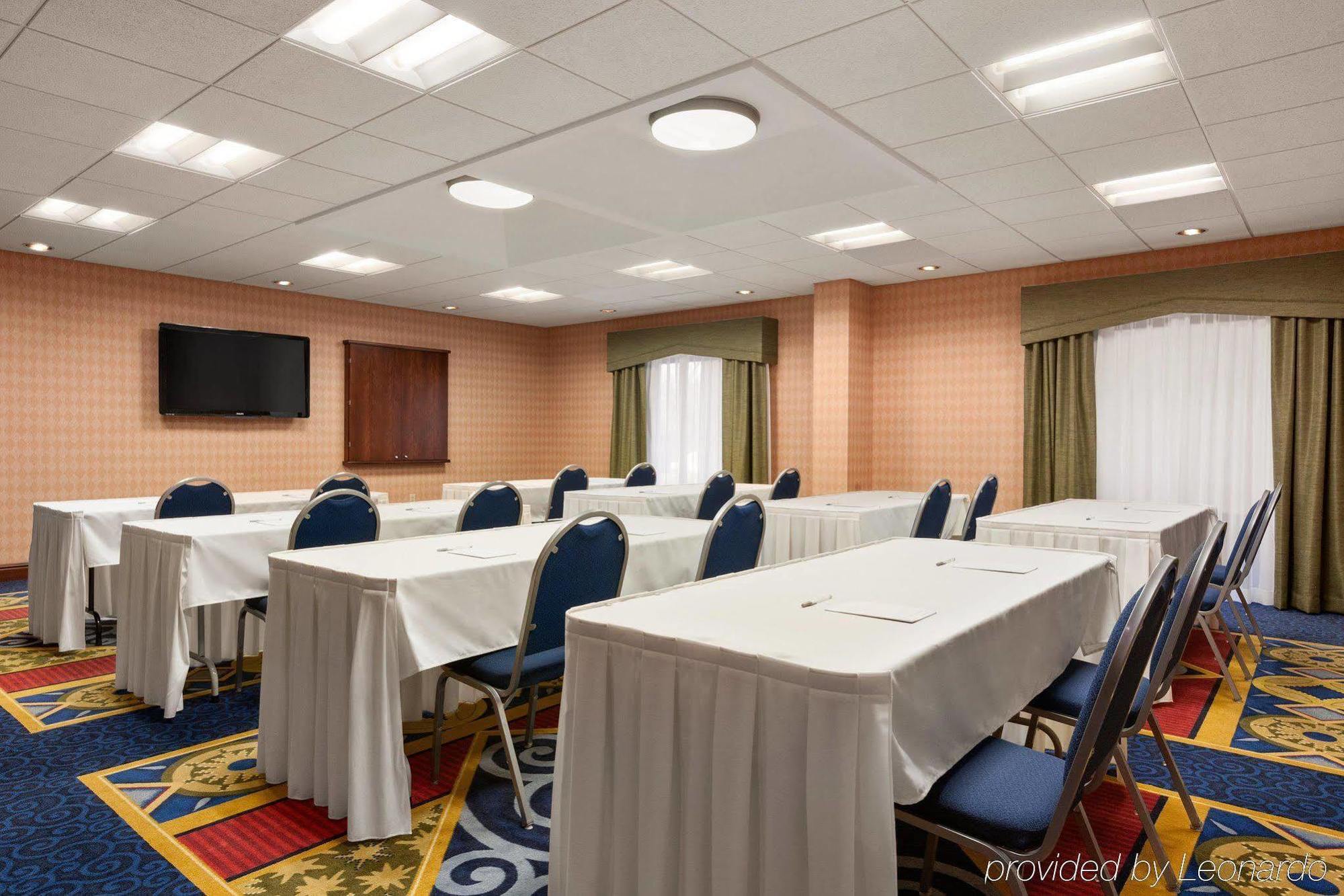 Hampton Inn Warrenton, Va Экстерьер фото